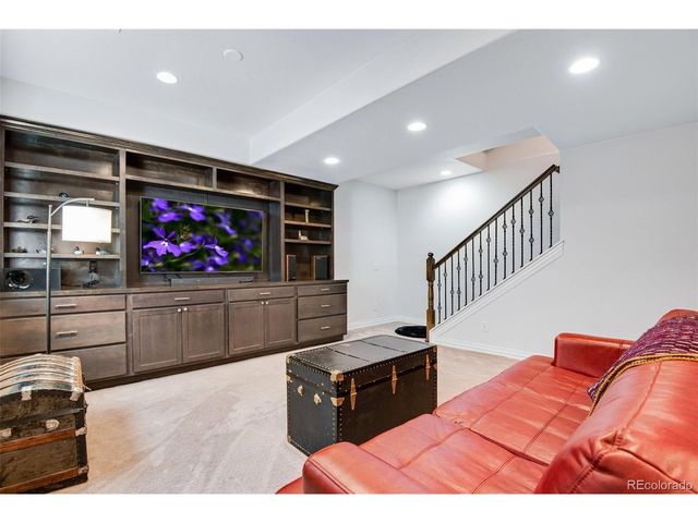 2933 Lawrence St, Denver, CO 80205