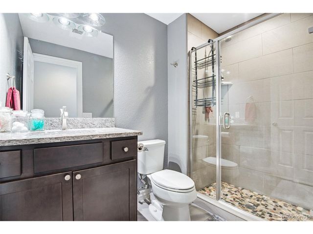 2933 Lawrence St, Denver, CO 80205