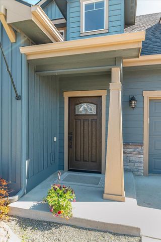 5611 S Ravencrest Dr, Spokane, WA 99224