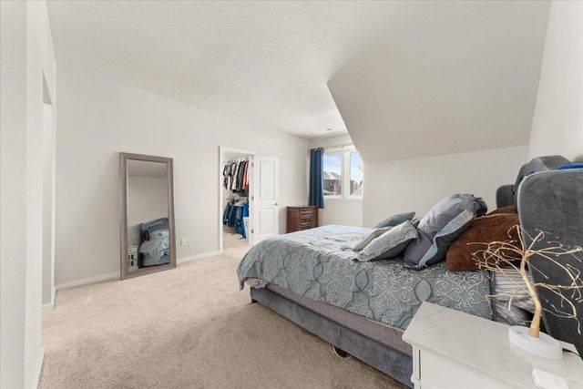 5611 S Ravencrest Dr, Spokane, WA 99224