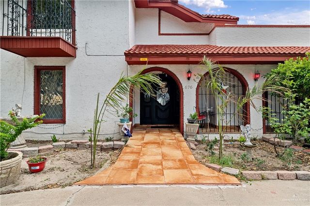 676 E Expressway 83, La Joya, TX 78560