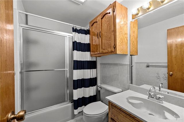 676 E Expressway 83, La Joya, TX 78560