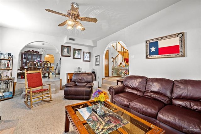 676 E Expressway 83, La Joya, TX 78560