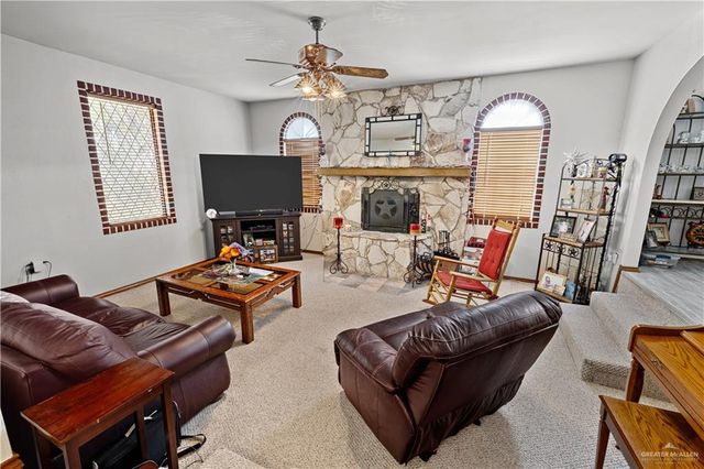 676 E Expressway 83, La Joya, TX 78560