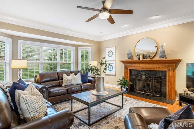 882 Cabernet Lane, St Albans, MO 63073