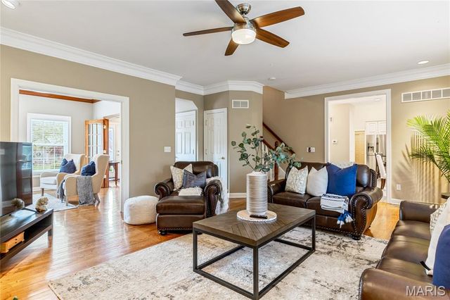 882 Cabernet Lane, St Albans, MO 63073