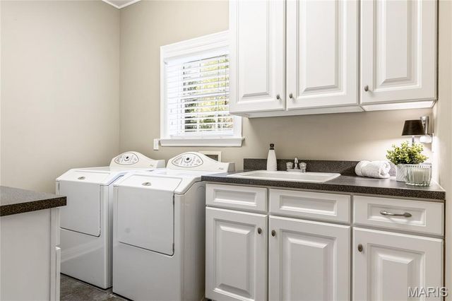 882 Cabernet Lane, St Albans, MO 63073
