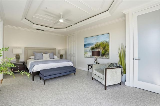 1600 Clermont Dr Unit 302, Naples, FL 34109