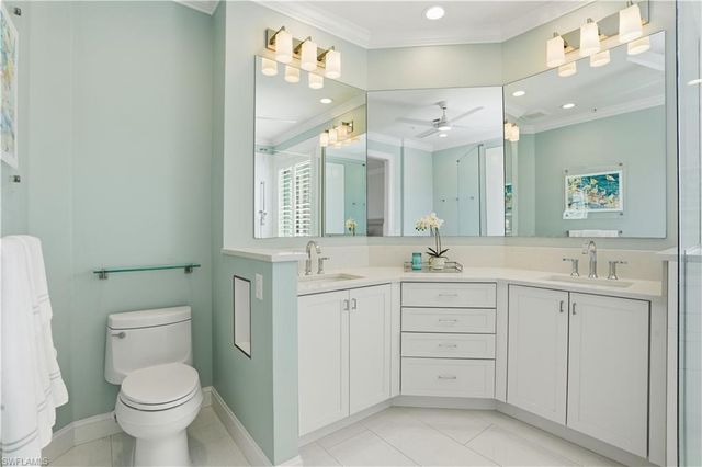 1600 Clermont Dr Unit 302, Naples, FL 34109