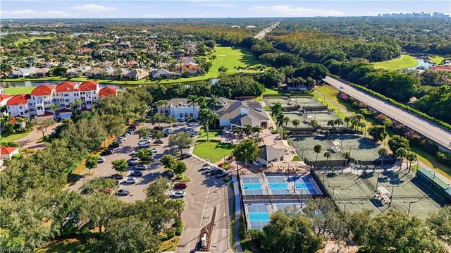 1600 Clermont Dr Unit 302, Naples, FL 34109