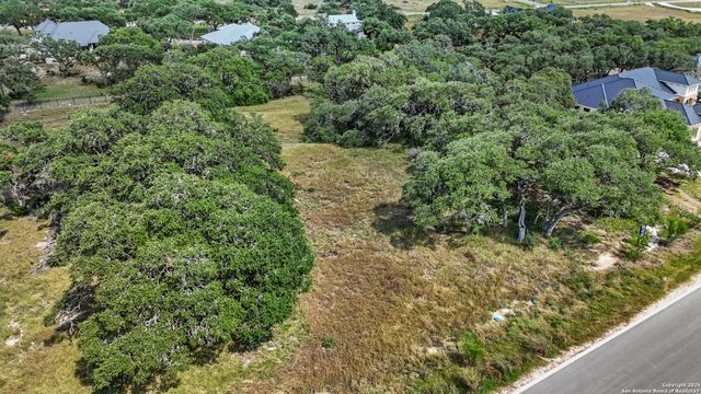 931 Maximino Ridge, Bulverde, TX 78163