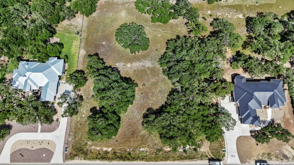 931 Maximino Ridge, Bulverde, TX 78163