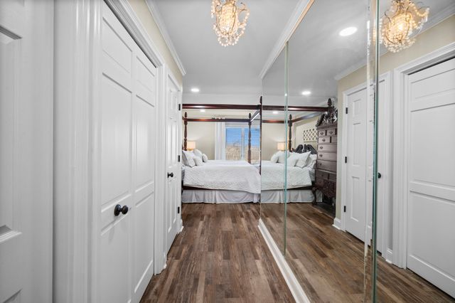 411 Country Club Ct, Clarksville, TN 37043