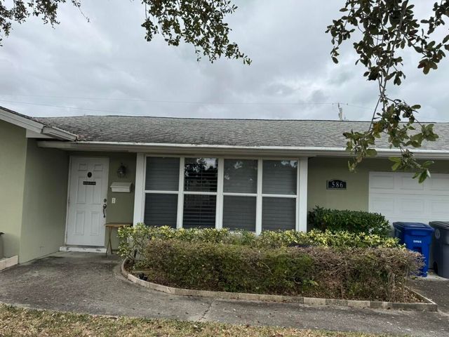 586 N Redwood Drive, Lake Park, FL 33403
