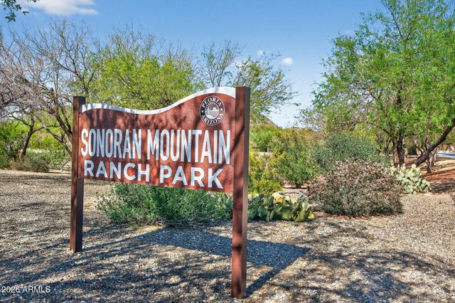 7135 W DESERT MIRAGE Drive, Peoria, AZ 85383