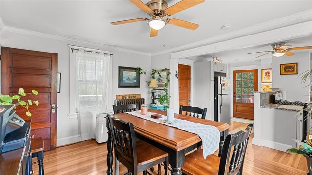 75 Garfield Street, Newport, RI 02840