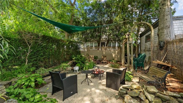 75 Garfield Street, Newport, RI 02840
