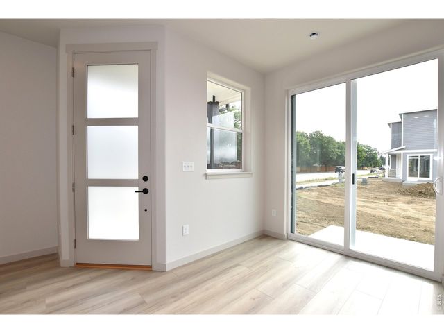 533 S 10th St, Berthoud, CO 80513