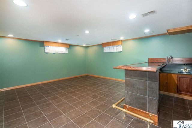 130 Dillon Avenue, Mankato, MN 56001