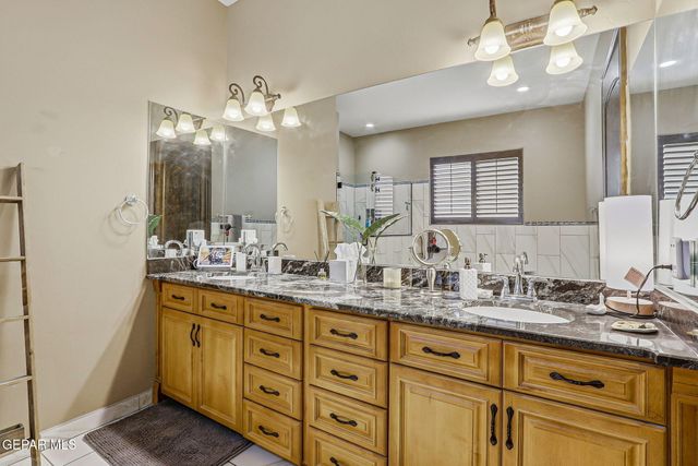 6460 SNOWHEIGHTS Court, El Paso, TX 79912