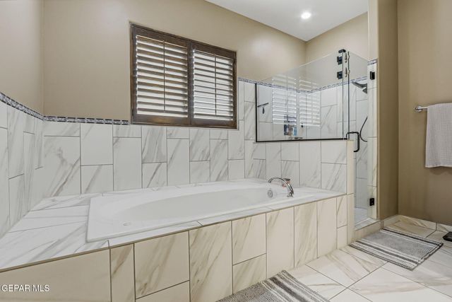 6460 SNOWHEIGHTS Court, El Paso, TX 79912