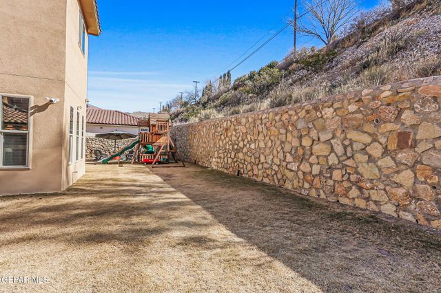 6460 SNOWHEIGHTS Court, El Paso, TX 79912