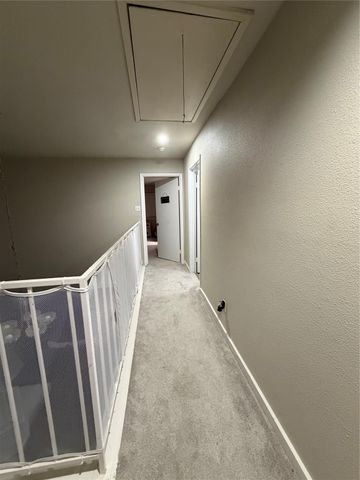 2409 Bering Drive 18, Houston, TX 77057