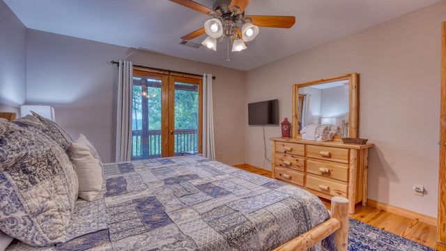 119 Bear Court, Ellijay, GA 30540