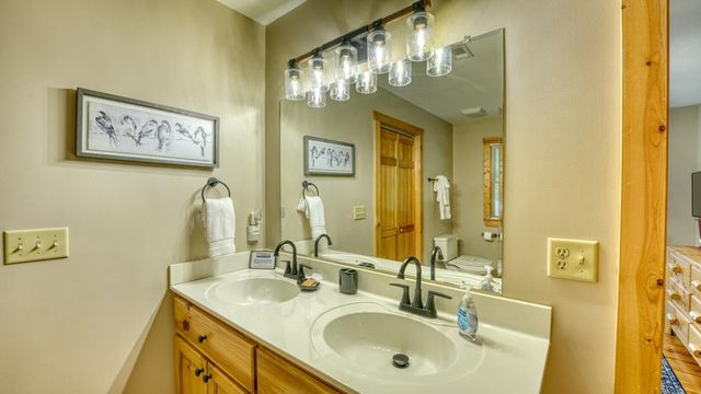 119 Bear Court, Ellijay, GA 30540