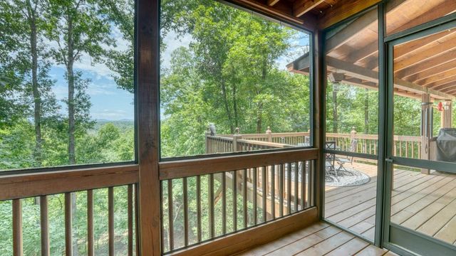 119 Bear Court, Ellijay, GA 30540