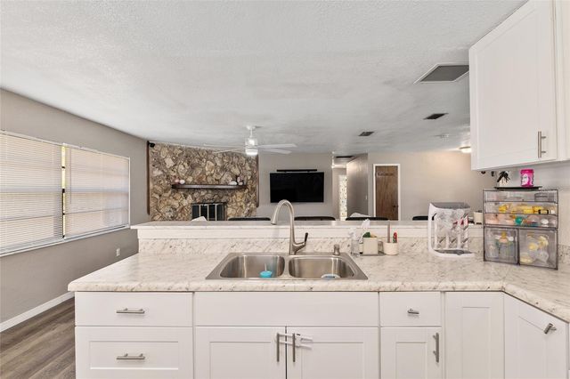 1714 SE 7TH AVENUE, Ocala, FL 34471