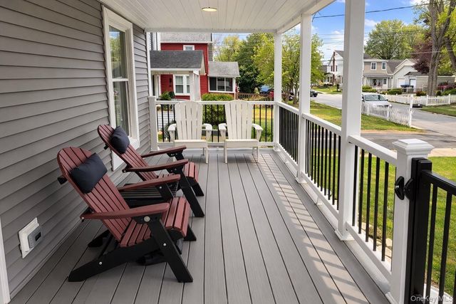 10 Finneran Lane, Pine Bush, NY 12566