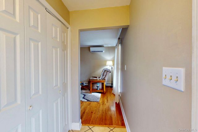 10 Finneran Lane, Pine Bush, NY 12566