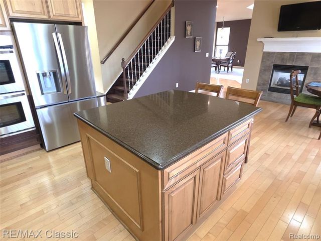 14215 Red Oak Drive, Van Buren, MI 48111