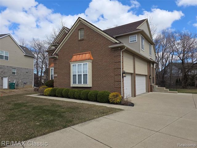 14215 Red Oak Drive, Van Buren, MI 48111