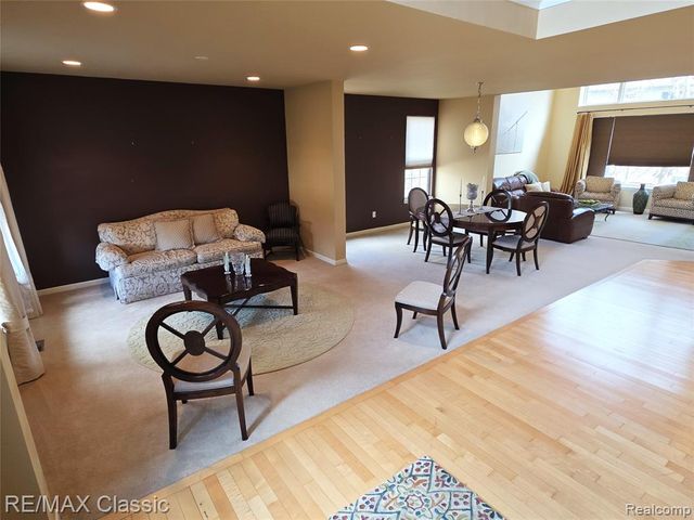 14215 Red Oak Drive, Van Buren, MI 48111