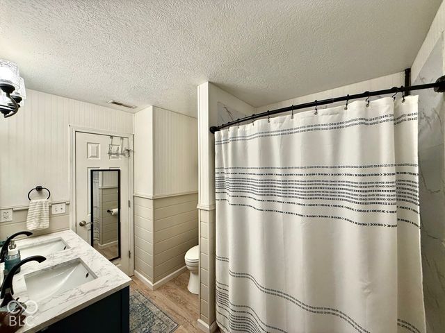 1806 River Birch Court, Terre Haute, IN 47803