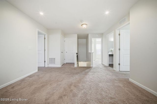 115 Ledgestone Ct, Shepherdsville, KY 40165