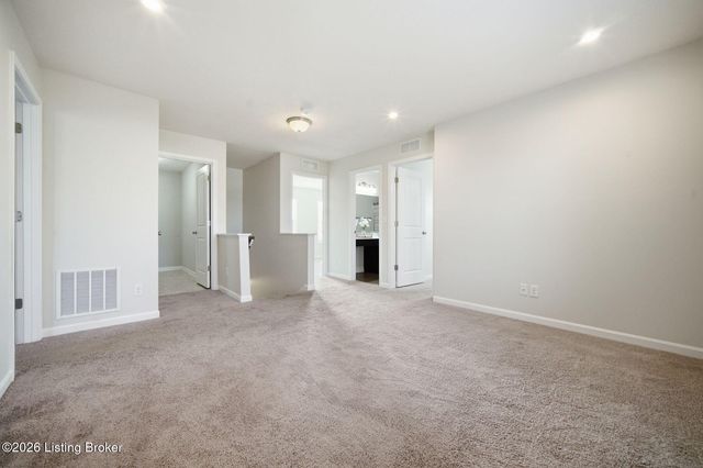 115 Ledgestone Ct, Shepherdsville, KY 40165