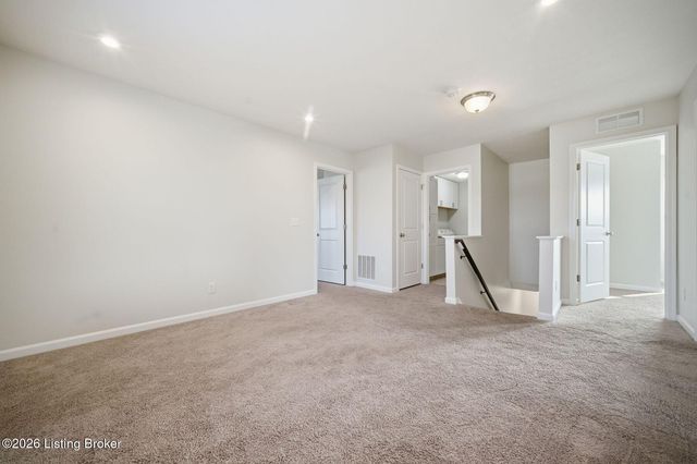 115 Ledgestone Ct, Shepherdsville, KY 40165