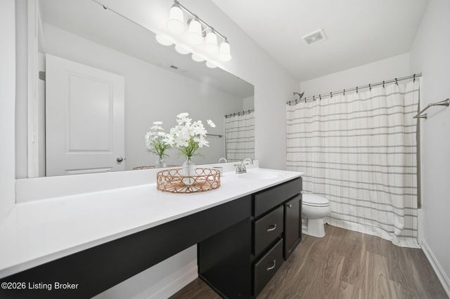 115 Ledgestone Ct, Shepherdsville, KY 40165