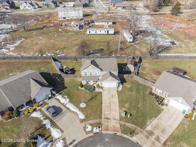 115 Ledgestone Ct, Shepherdsville, KY 40165