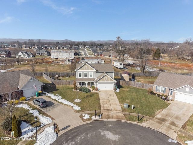 115 Ledgestone Ct, Shepherdsville, KY 40165