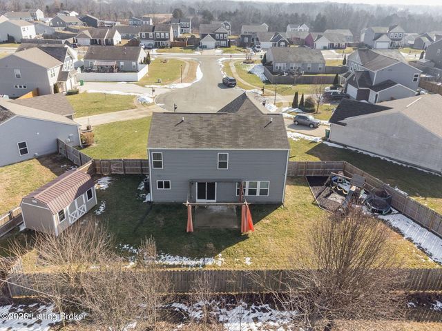 115 Ledgestone Ct, Shepherdsville, KY 40165