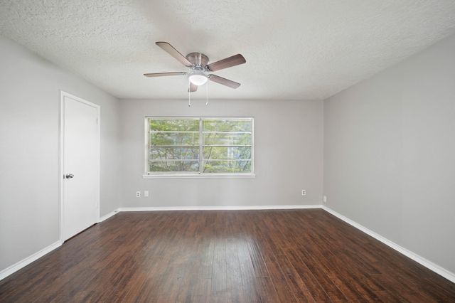 13464 Castilian Drive 2, Houston, TX 77015