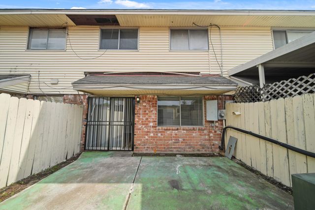 13464 Castilian Drive 2, Houston, TX 77015