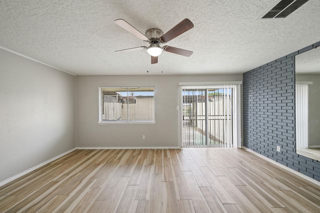13464 Castilian Drive 2, Houston, TX 77015