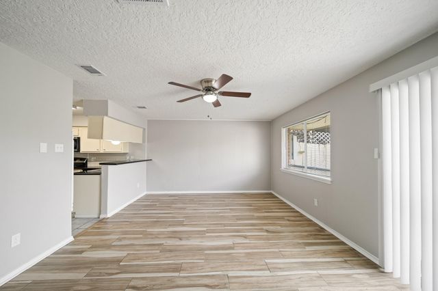 13464 Castilian Drive 2, Houston, TX 77015