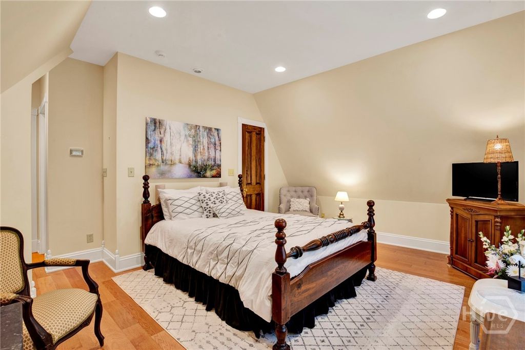 Image 40 of property listing at 331 Silverstream Lane, Richmond Hill, GA 31324