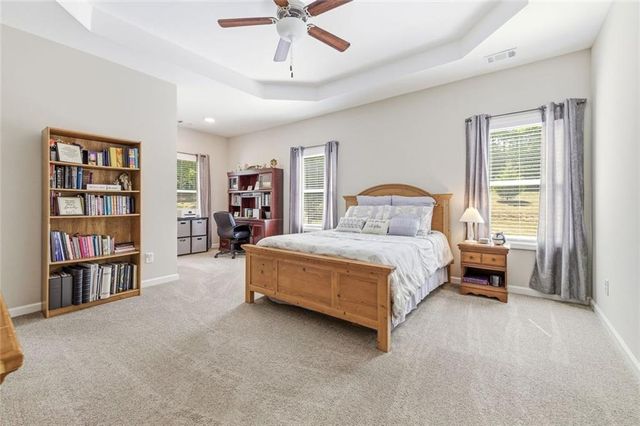 199 Oakwood Drive, Commerce, GA 30529